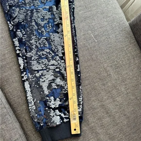 Anthropologie ett:twa Sequin Velvet Joggers Holiday Sparkle navy blue Medium M - Picture 11 of 16